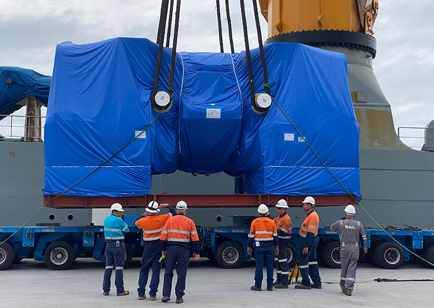 Generator arrives at the Port of Gladstone
