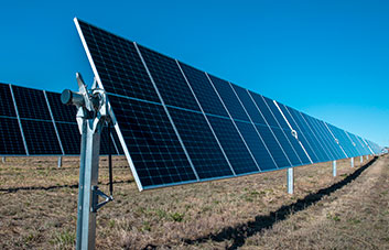 CS Energy taps into UQ’s Warwick Solar Farm