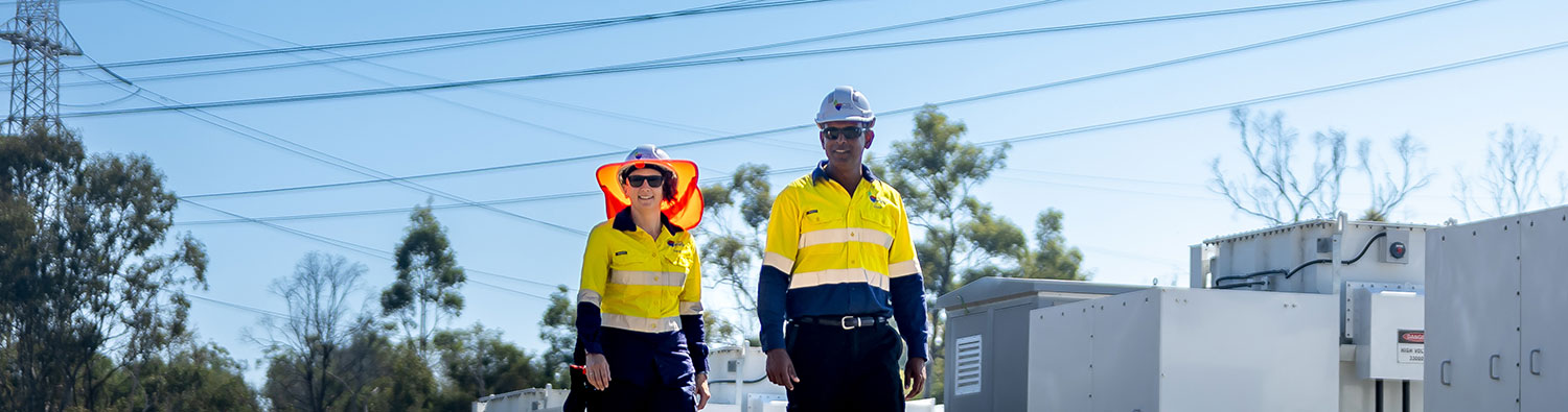 Sarah Haskmann and Gordi Vanniasinghe at Greenbank Battery